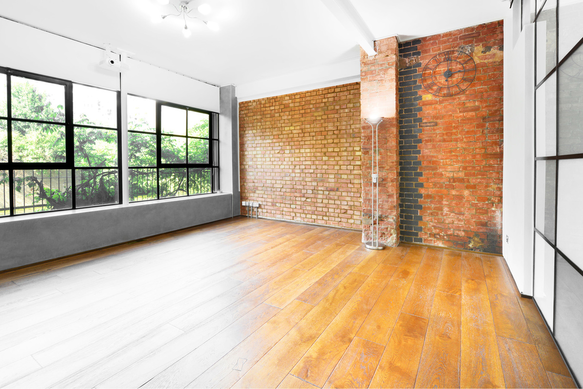 Illustration of Full Floor High Loft Penthouse In An Industrial Landmark