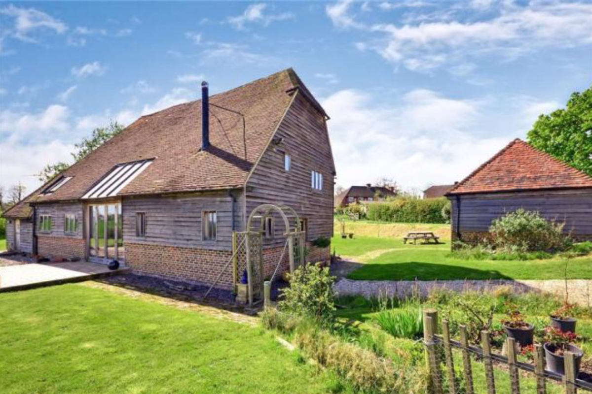 Simply Shoot Locations I Hailsham I East Sussex I BN27