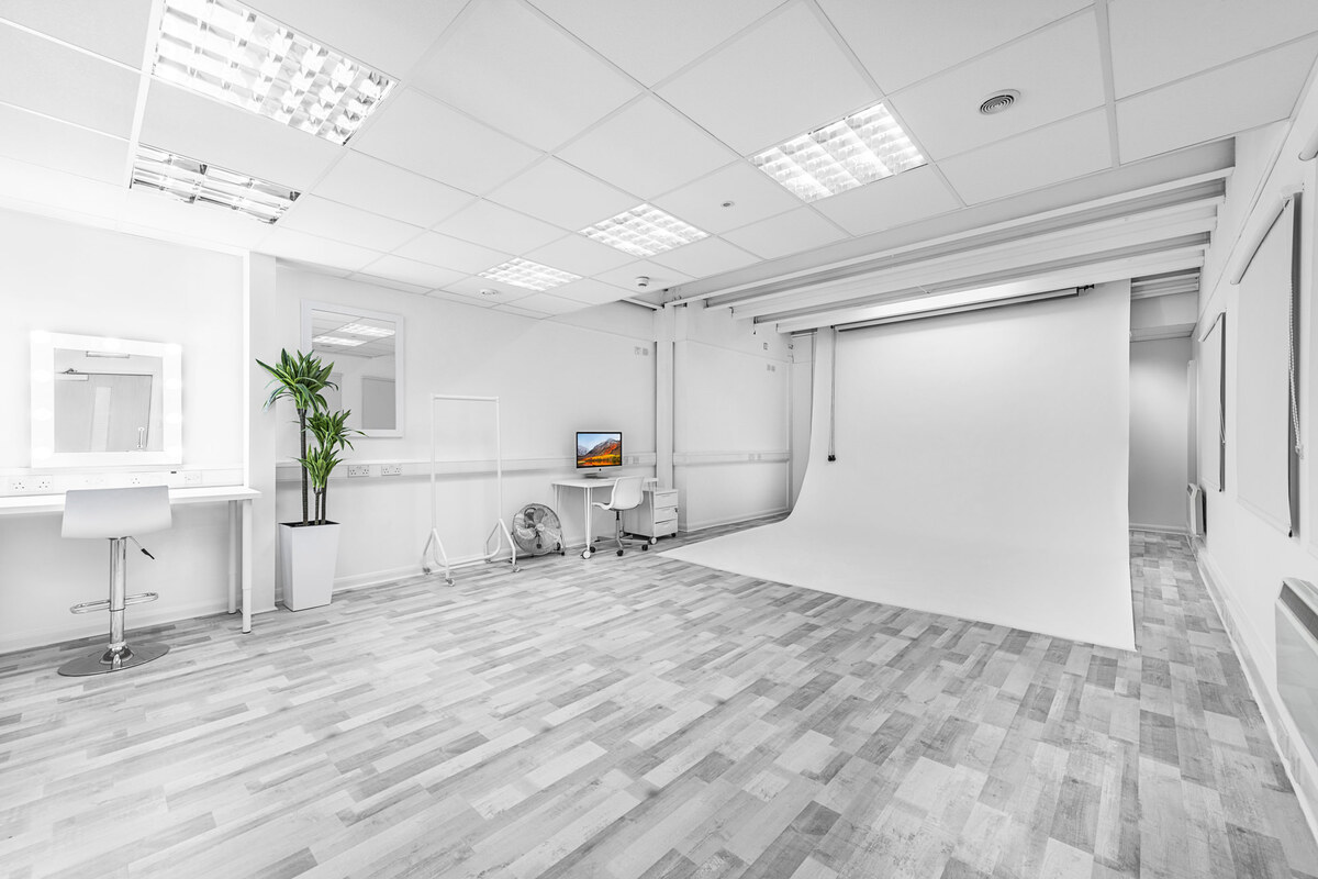 Studio & Event Space, South East London, SE18 (SL259) Fresh Shoot