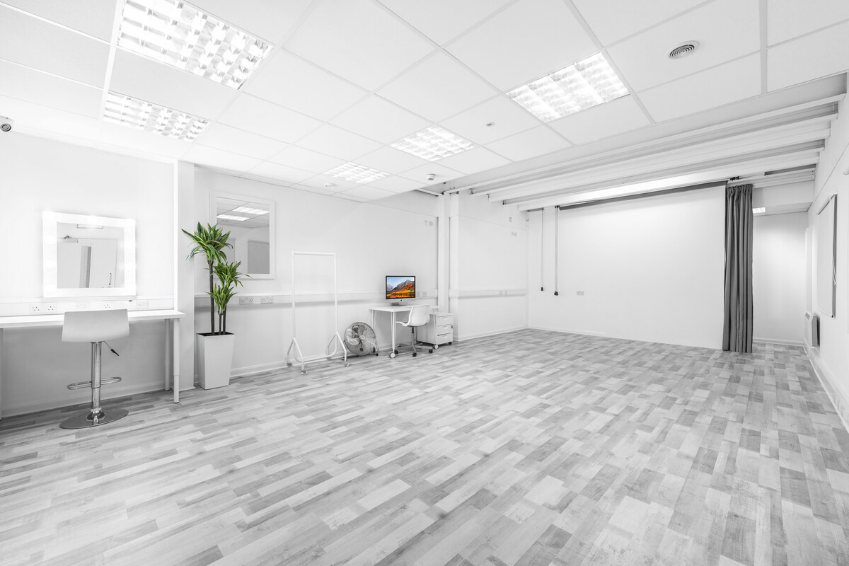 Studio & Event Space, South East London, SE18 (SL259) Fresh Shoot